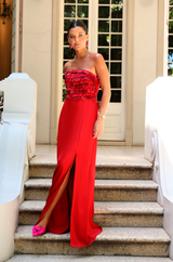 VESTIDO STRAPLESS PETALOS ROJO